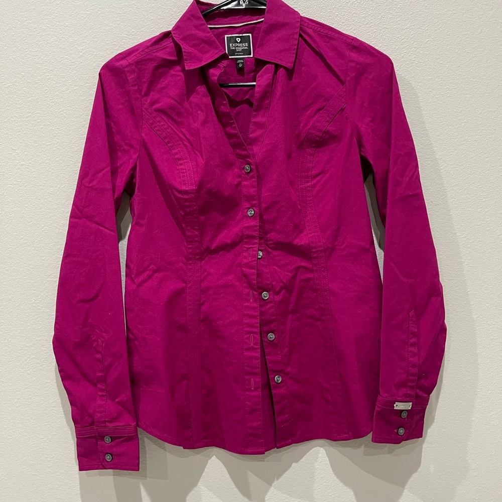 Used Express the essential shirt